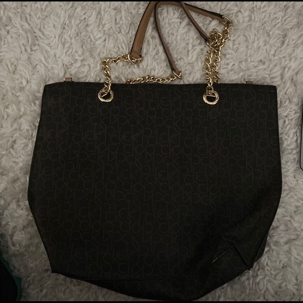 Calvin Klein bag used a couple times - Picture 1 of 7